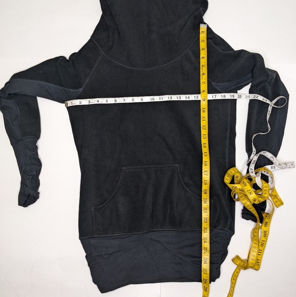 LULULEMON Don't Hurry Be Happy Pullover in Black size 4 Style W3228S - Picture 6 of 12